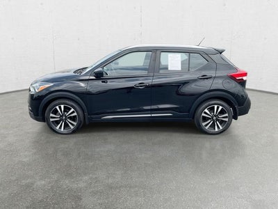 2020 Nissan Kicks SR