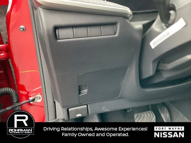 2027 Nissan Kicks SV