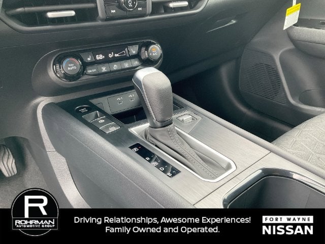 2027 Nissan Kicks SV