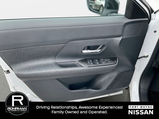 2027 Nissan Kicks SV