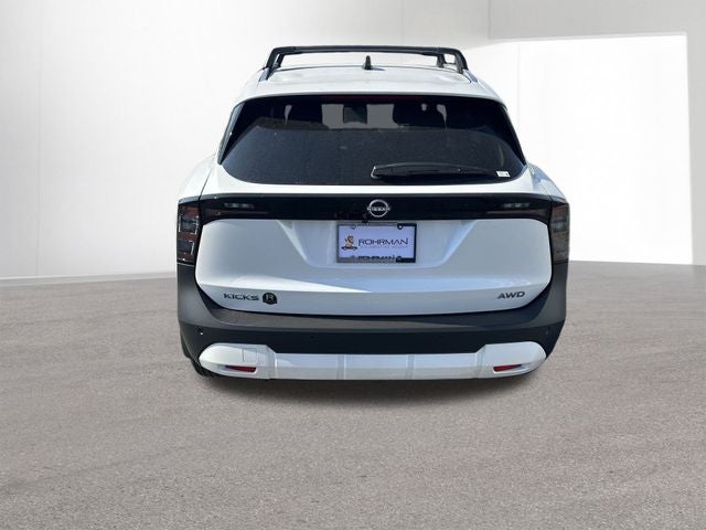 2026 Nissan Kicks SV