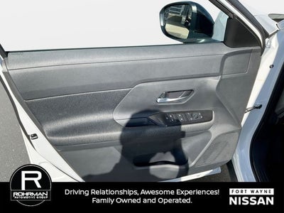 2027 Nissan Kicks SV