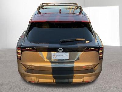 2025 Nissan Kicks SR