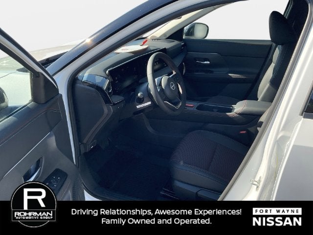 2027 Nissan Kicks SR