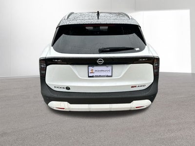 2026 Nissan Kicks SR