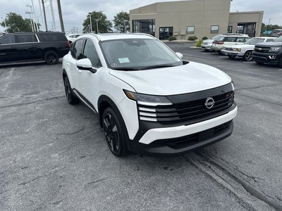 2025 Nissan Kicks SR