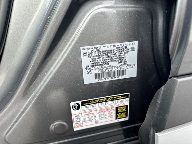 2026 Nissan Kicks SR
