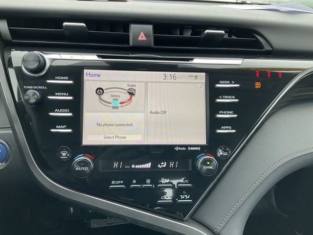 2020 Toyota Camry Hybrid XLE