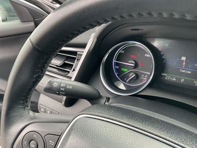 2020 Toyota Camry Hybrid XLE