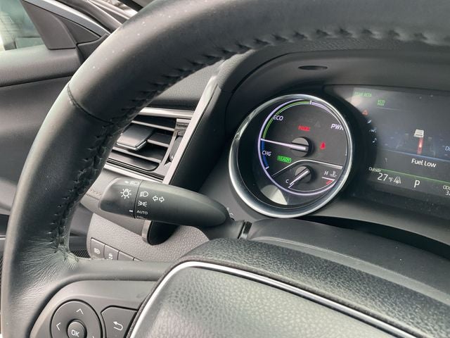 2020 Toyota Camry Hybrid XLE
