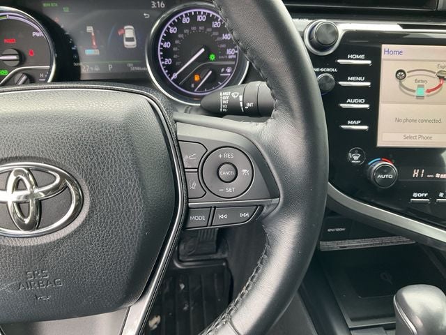 2020 Toyota Camry Hybrid XLE