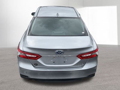 2020 Toyota Camry Hybrid XLE