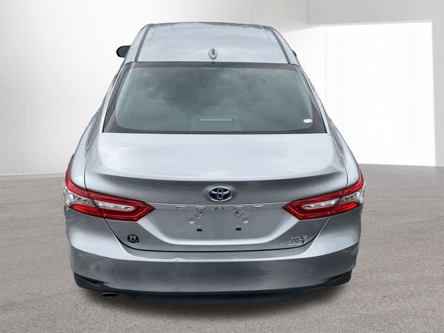 2020 Toyota Camry Hybrid XLE
