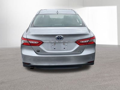 2020 Toyota Camry Hybrid XLE