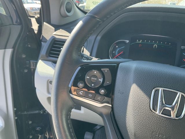 2022 Honda Pilot Touring 8 Passenger