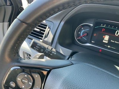 2022 Honda Pilot Touring 8 Passenger