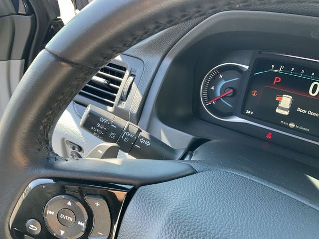 2022 Honda Pilot Touring 8 Passenger