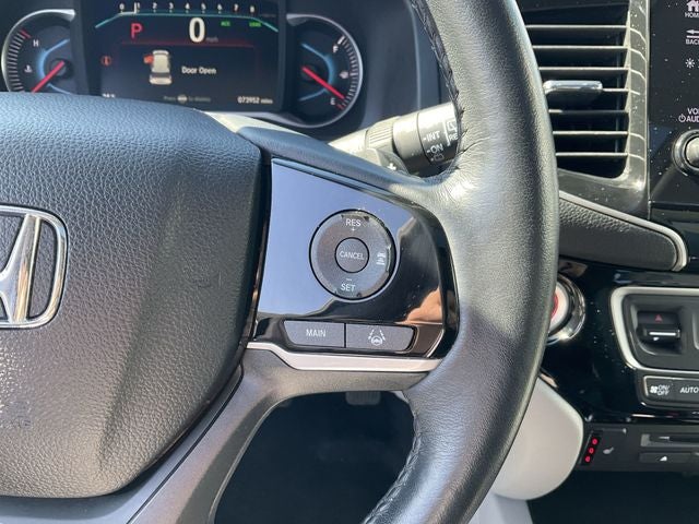 2022 Honda Pilot Touring 8 Passenger