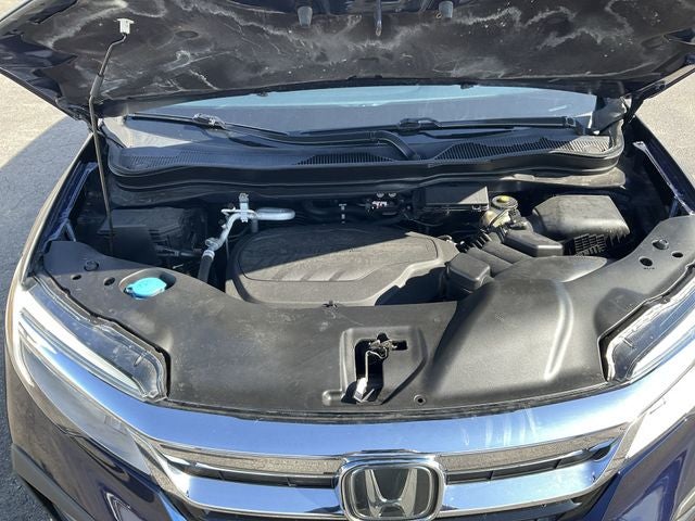 2022 Honda Pilot Touring 8 Passenger