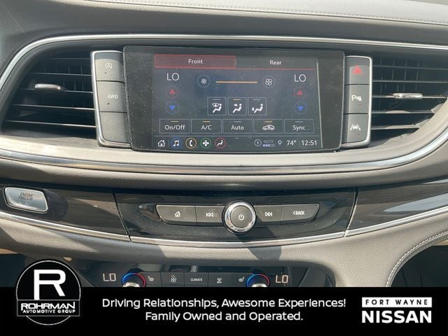 2023 Buick Enclave Essence