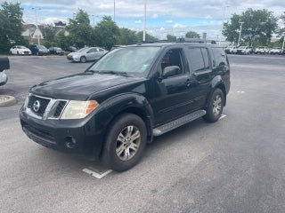 2010 Nissan Pathfinder SE