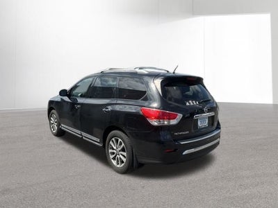 2016 Nissan Pathfinder SL