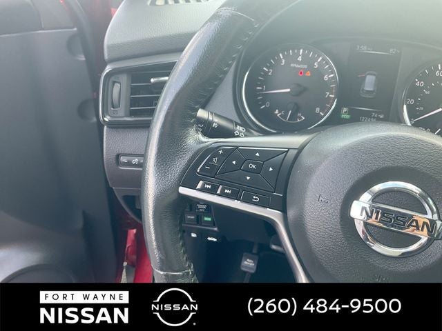 2017 Nissan Rogue SL