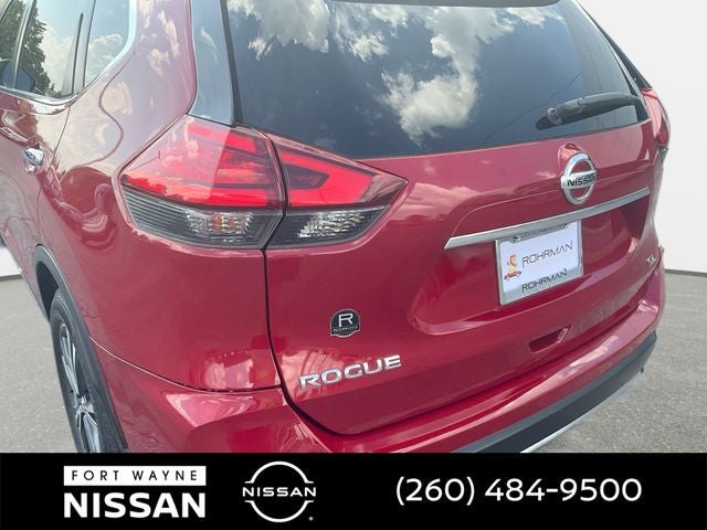 2017 Nissan Rogue SL