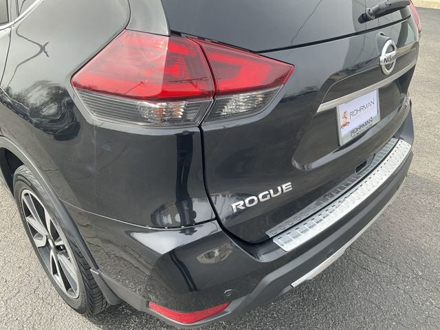 2020 Nissan Rogue SL