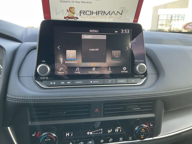 2026 Nissan Rogue SV