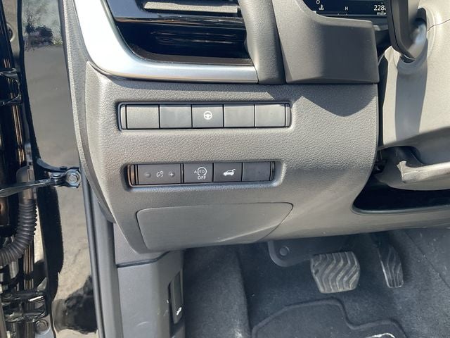 2026 Nissan Rogue SL