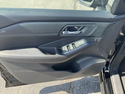 2026 Nissan Rogue SL