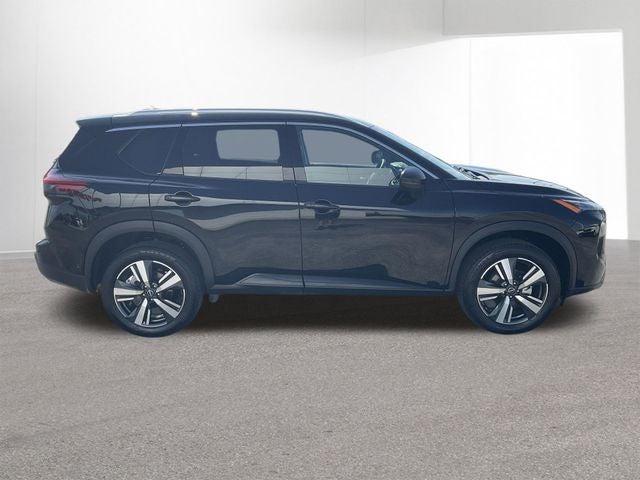 2026 Nissan Rogue SL