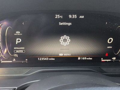 2022 INFINITI QX60 LUXE