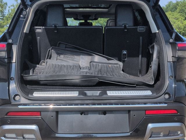 2022 INFINITI QX60 LUXE