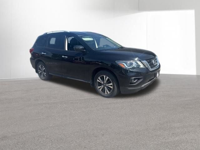 2017 Nissan Pathfinder SL
