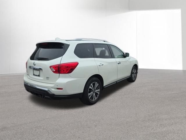 2019 Nissan Pathfinder SV