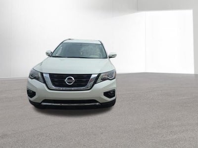 2019 Nissan Pathfinder SV