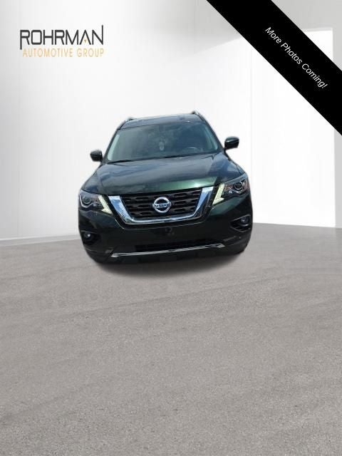 2019 Nissan Pathfinder SL
