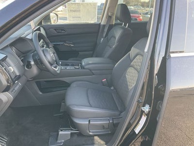 2026 Nissan Pathfinder S