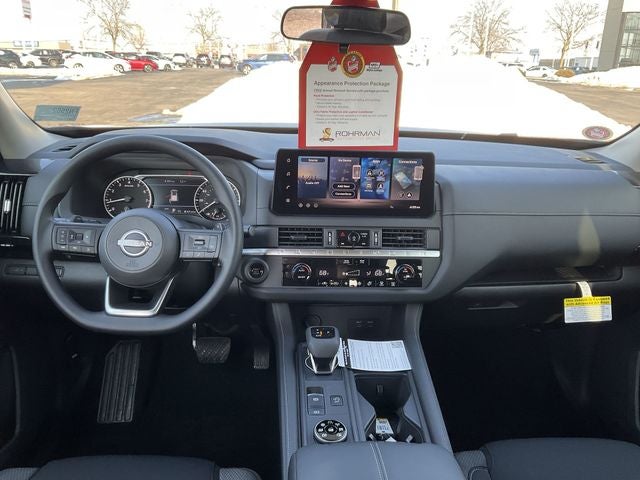 2026 Nissan Pathfinder S