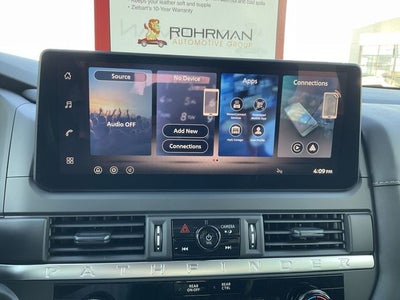 2026 Nissan Pathfinder S