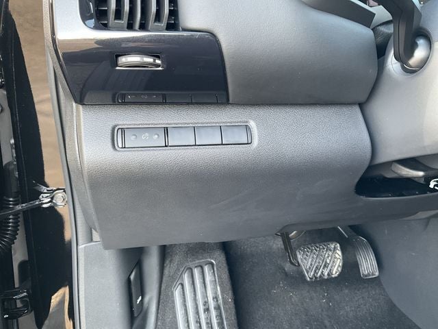 2026 Nissan Pathfinder S