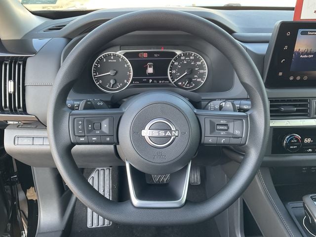 2026 Nissan Pathfinder S