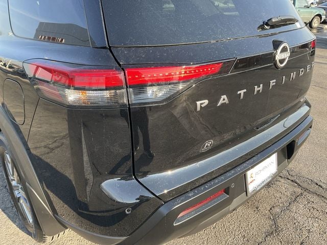 2026 Nissan Pathfinder S