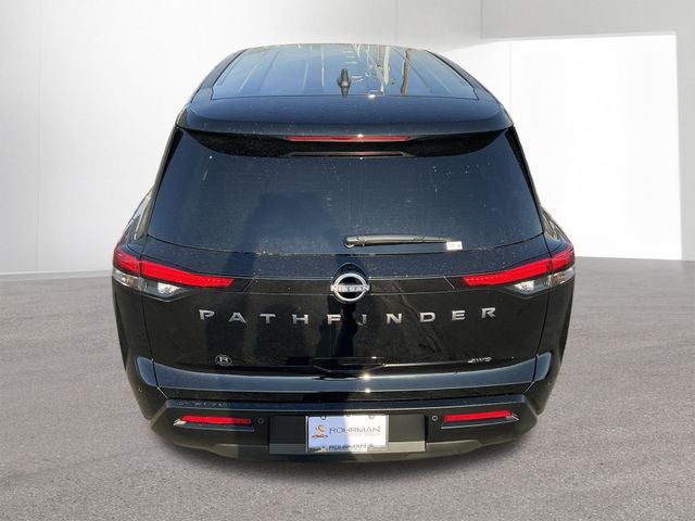 2026 Nissan Pathfinder S