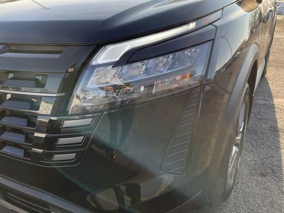 2026 Nissan Pathfinder S