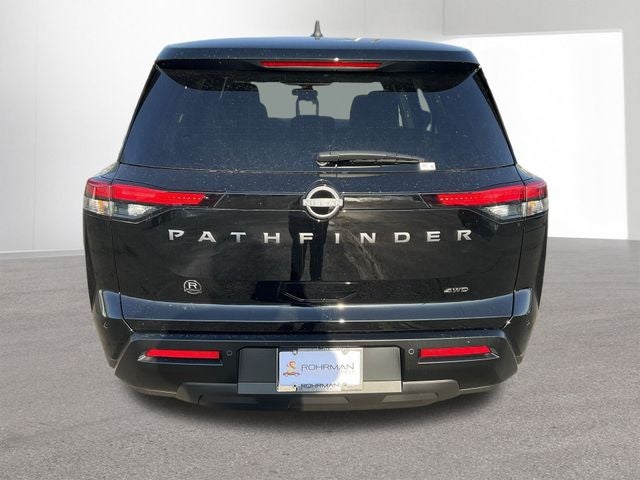 2026 Nissan Pathfinder S