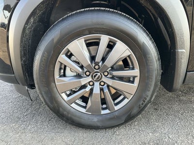 2026 Nissan Pathfinder S