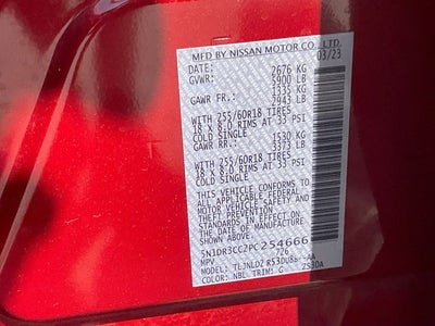 2023 Nissan Pathfinder SL